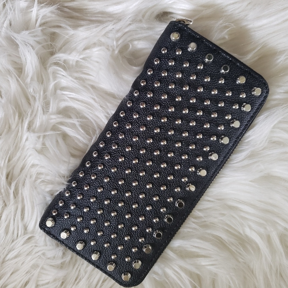 Michael Kors zip around wallet